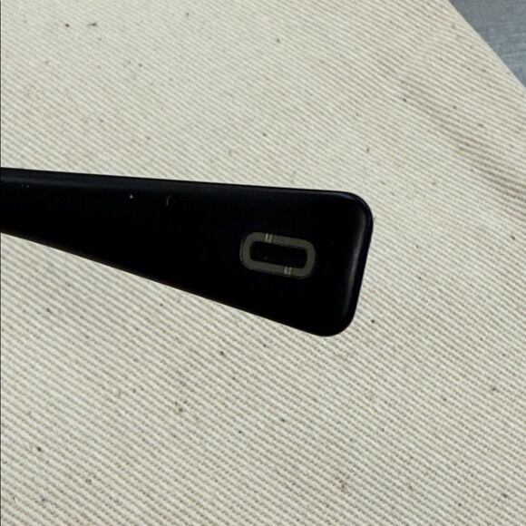 Marc Jacobs Black Sunglasses - Picture 8 of 8